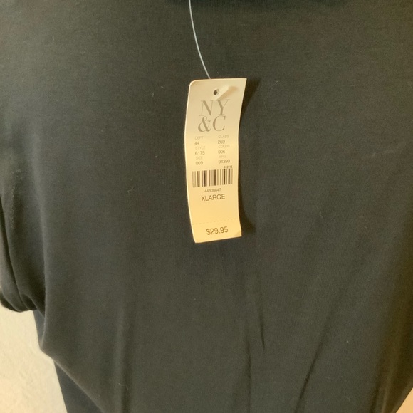 NWT-New York & Company black sleeveless top - Picture 4 of 4